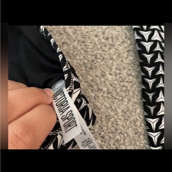 VSX strappy workout set small EUC - Picture 6 of 7